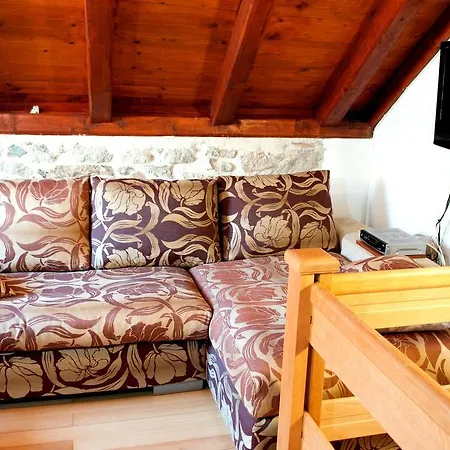 Salvezani Apartment *