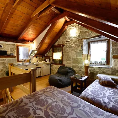 Salvezani Apartment