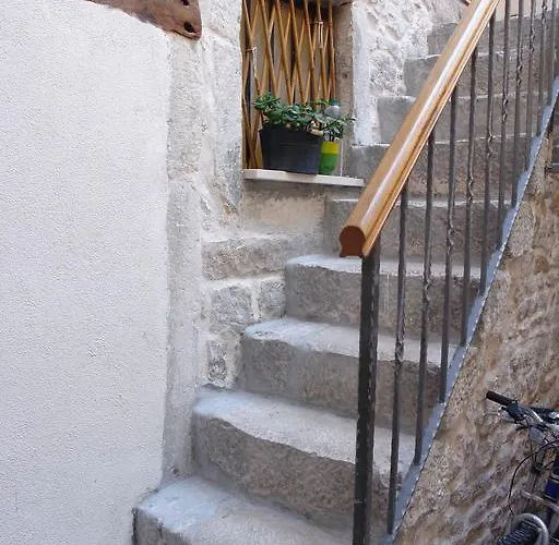 아파트먼트 살베자니 아파트 *