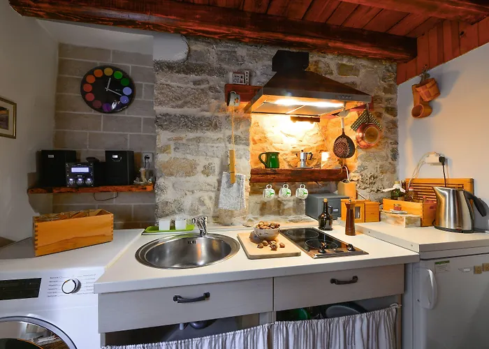 아파트 아파트먼트 살베자니 *