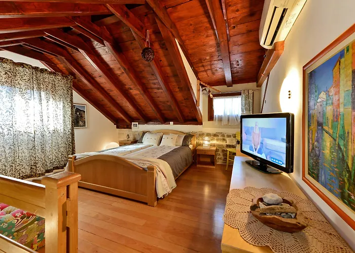 Salvezani * ספליט