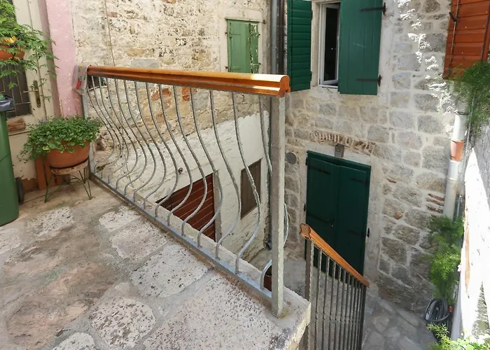 아파트먼트 살베자니